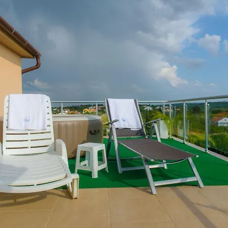 アパート Modern With Jaccuzi And Wonderful View *